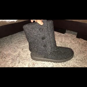 Gray, versatile, knit Ugg boots.
